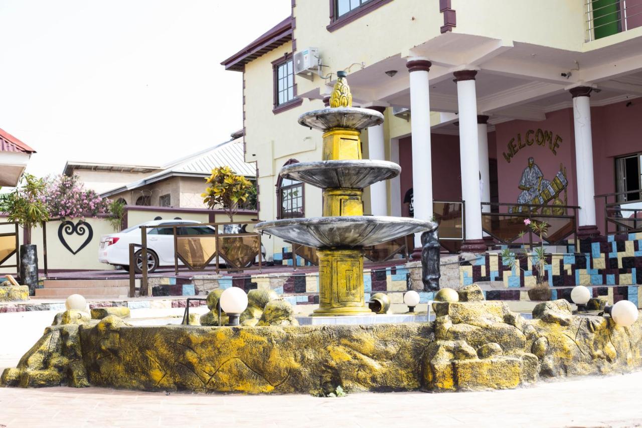 Gya-Son Royal Guest House Kumasi Dış mekan fotoğraf