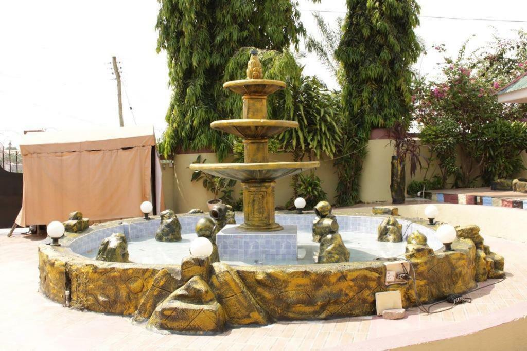 Gya-Son Royal Guest House Kumasi Dış mekan fotoğraf